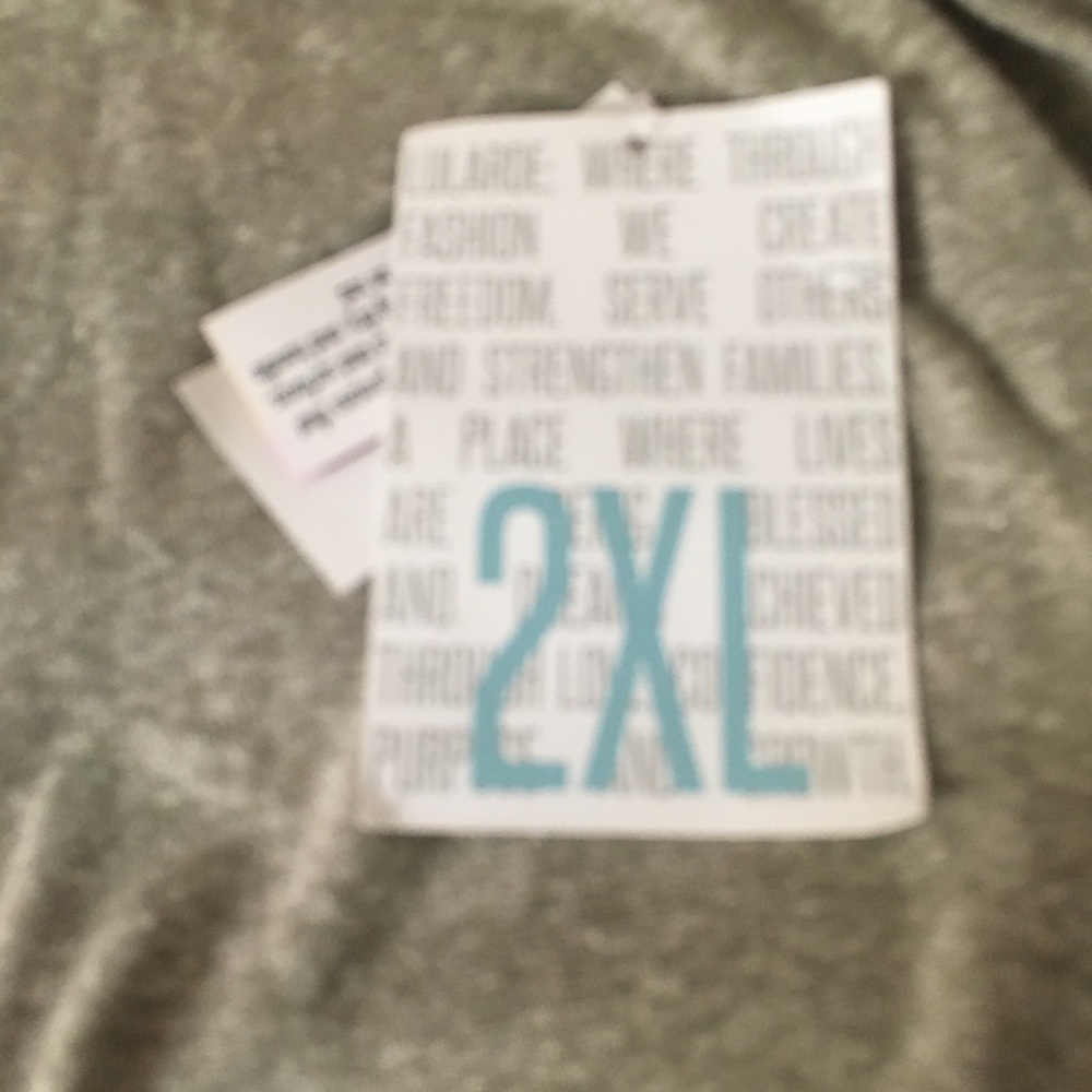 LulaRoe Randy NWT - Picture 3 of 3